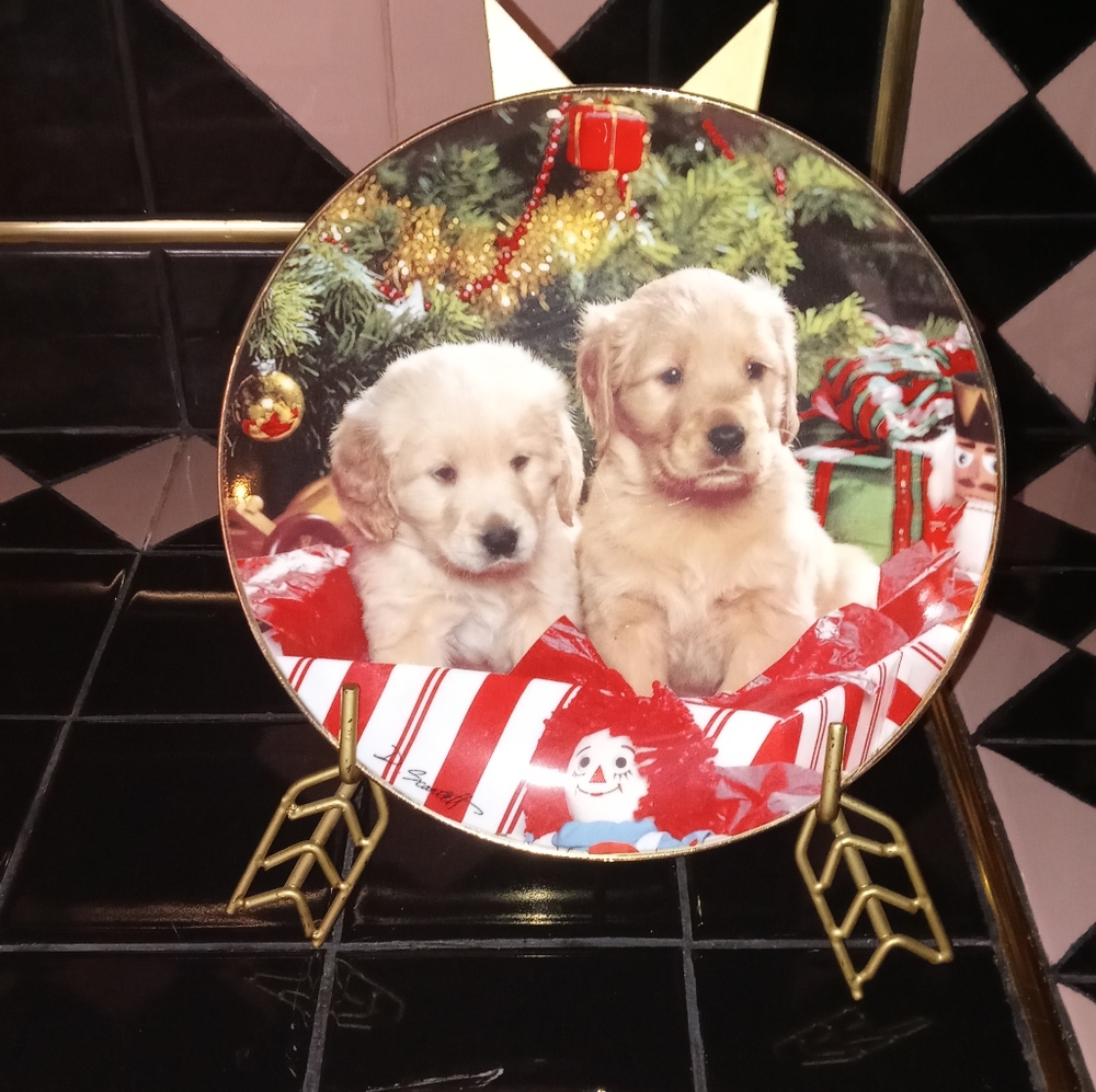 FRANKLIN MINT PUPPY PLATE